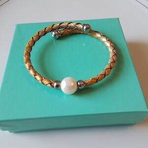 Elegant Braided Bracelet with Freshwater Pearl Accent